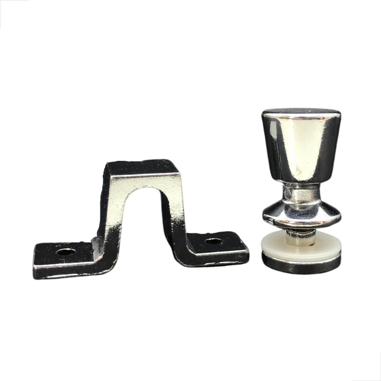 Kit04 - Janela Correr Com 2 Folhas Com Trinco Metal Cromado
